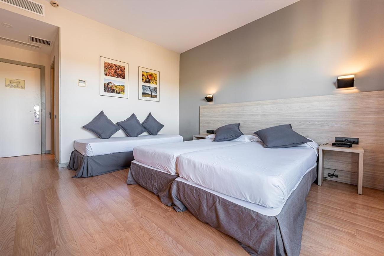 Hotel Air Penedes Vilafranca del Penedès Zewnętrze zdjęcie