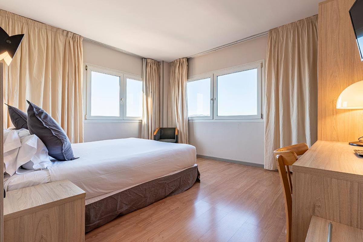Hotel Air Penedes Vilafranca del Penedès Zewnętrze zdjęcie